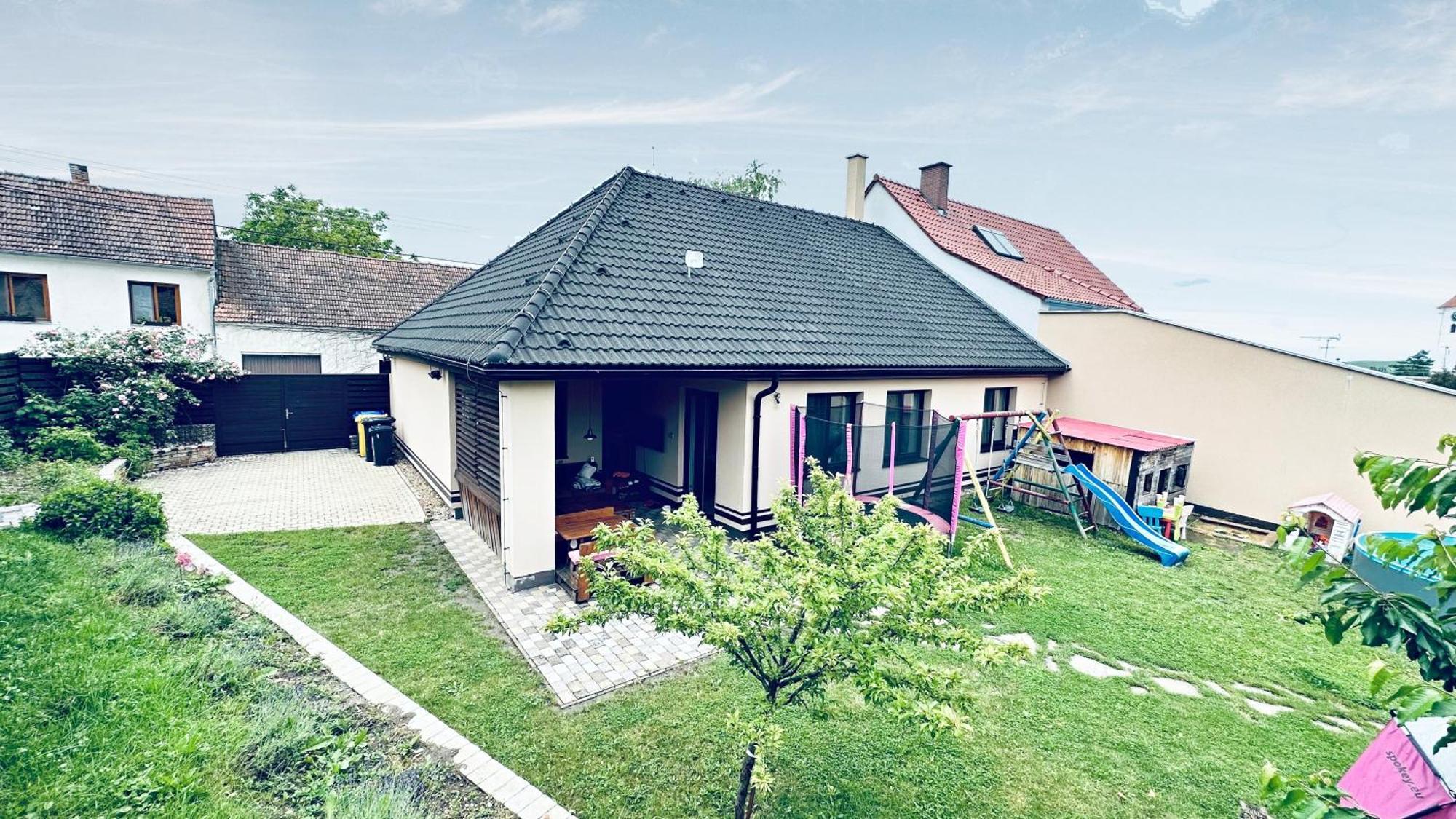 Dum Palava Villa Perná Buitenkant foto